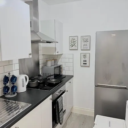 Lovely Studio 30Min To Central Londra Esterno foto