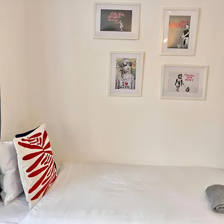 Lovely Studio 30Min To Central Londra Esterno foto